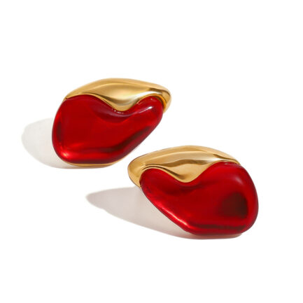 Women's European And American Red Stud Earring - Image 3