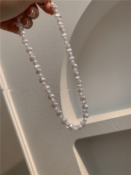 Pearl Necklace Retro Clavicle Chain For Women - Image 5